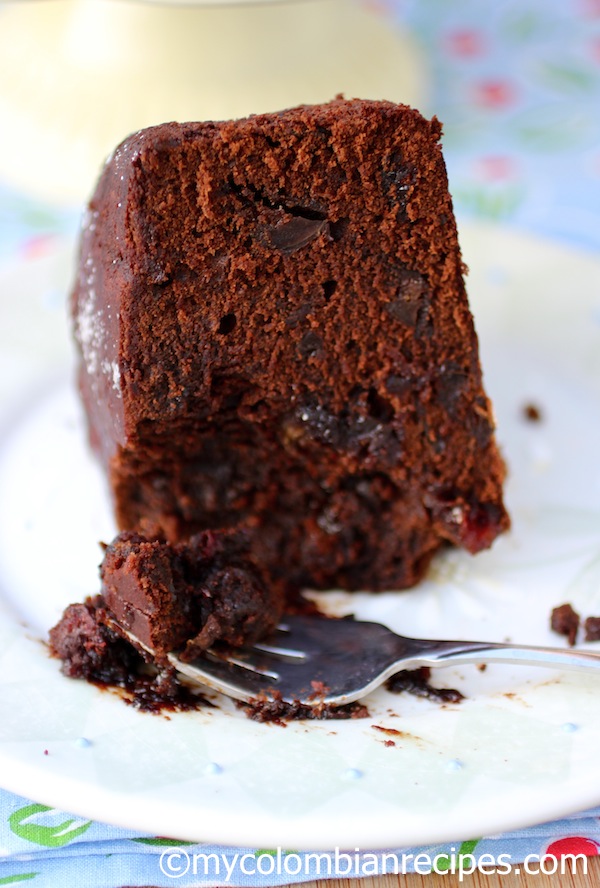 Torta Negra Colombiana (Colombian Black Cake)