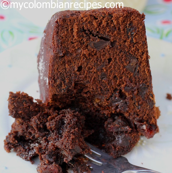 Torta Negra Colombiana (Colombian Black Cake)