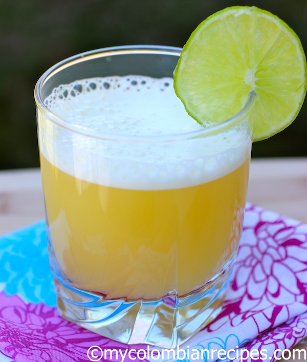 Receta Aguardiente Sour |mycolombianrecipes.com