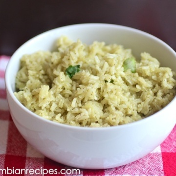 Arroz con Cilantro (Cilantro Rice) - My Colombian Recipes