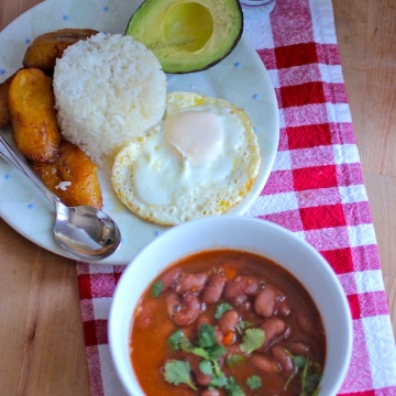 Frijoles Rojos Colombianos (Colombian-Style Red Beans) mycolombianrecipes.com