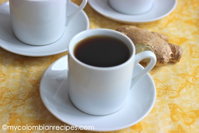 Agua de Panela con Jengibre (Sugar Cane and Ginger Drink)