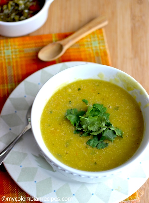 Crema de Plátano Verde (Creamy Plantain Soup)