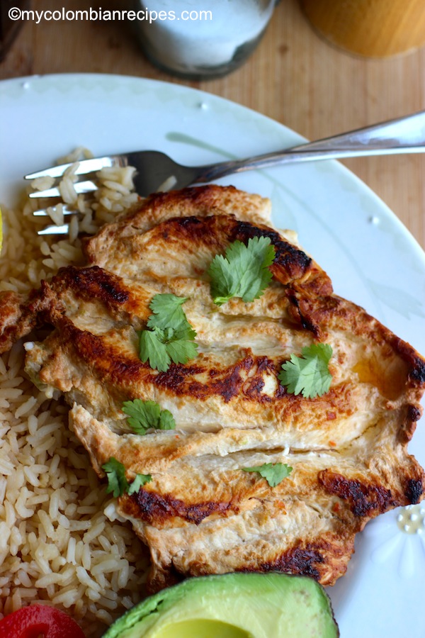 Pollo a la Plancha (Colombian-Style Grilled Chicken Breast)