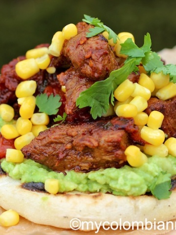 Arepa with Beef a la Criolla and Avocado