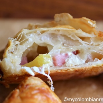 Pastel Hawaiano (Hawaiian Pastries)