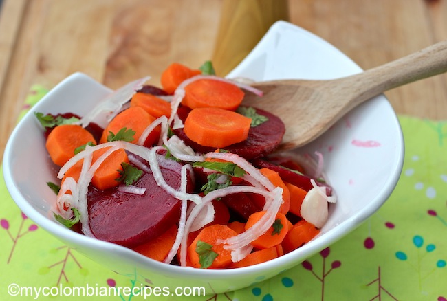 Ensalada de Zanahoria y Remolacha (Carrot and Beet Salad)