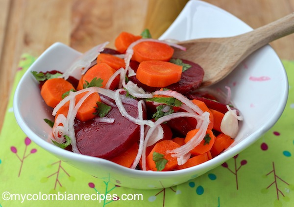 Ensalada de Zanahoria y Remolacha (Carrot and Beet Salad)