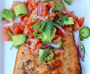 Grilled Salmon With Tomato Salsa
