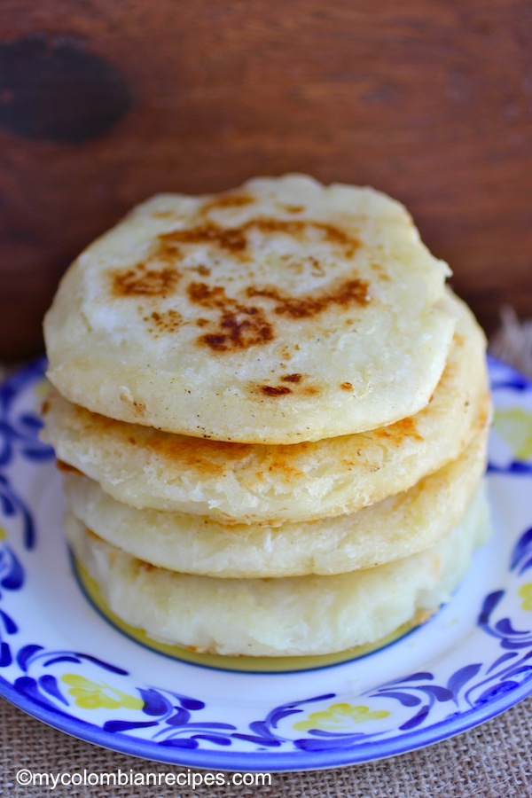 Arepas de Yuca (Cassava Arepas)