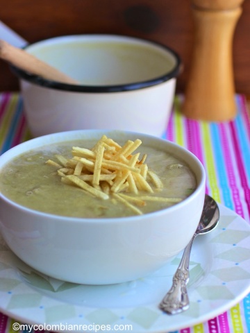 Crema de Alcachofas (Artichokes Creamy Soup)