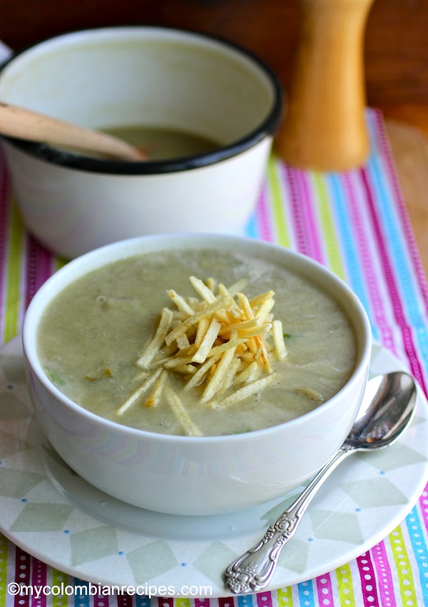 Crema de Alcachofas (Artichokes Creamy Soup)