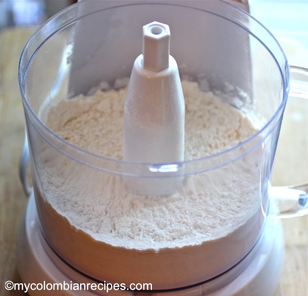 Simple empanada dough for baking