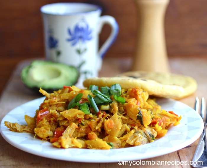 Picillo de Pescado ( Salted Fish with Tomato and Onions)