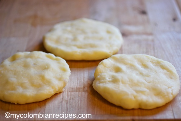 Arepas de Yuca (Cassava Arepas)