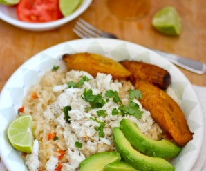 Arroz Atollado de Cangrejo (Crab and Coconut Creamy Rice) |mycolombianrecipes.com