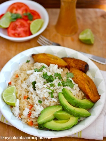 Arroz Atollado de Cangrejo (Crab and Coconut Creamy Rice) |mycolombianrecipes.com