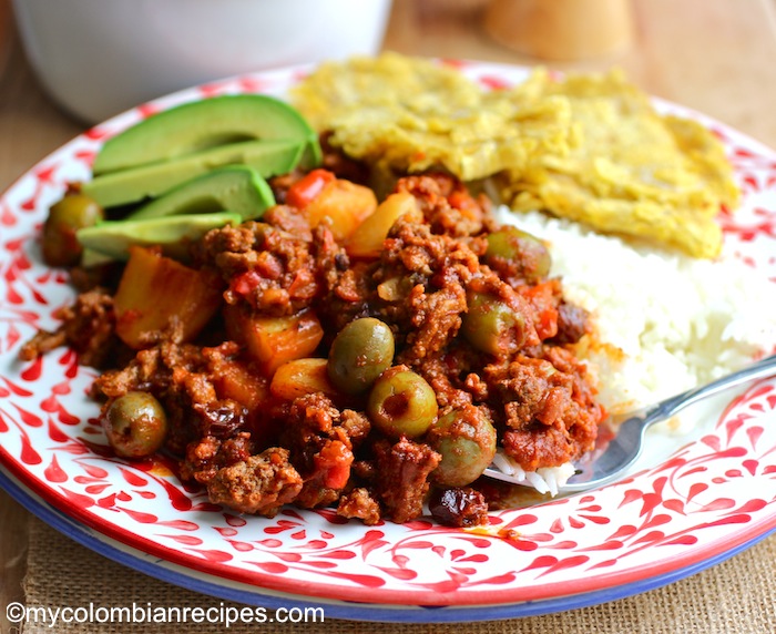 Chorizo and Beef Picadillo (Picadillo de Carne y Chorizo)