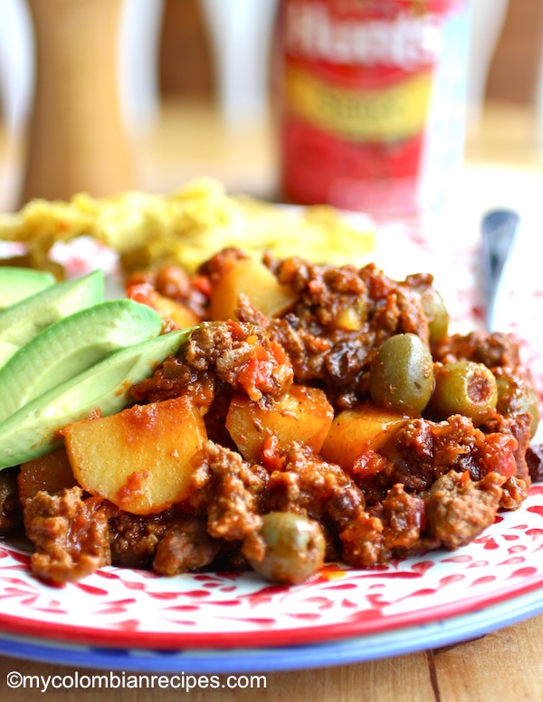 Chorizo and Beef Picadillo (Picadillo de Carne y Chorizo)