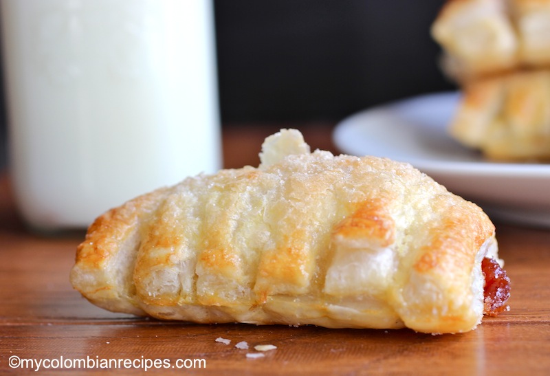 Chicharrones de Guayaba (Guava Paste Pastry)