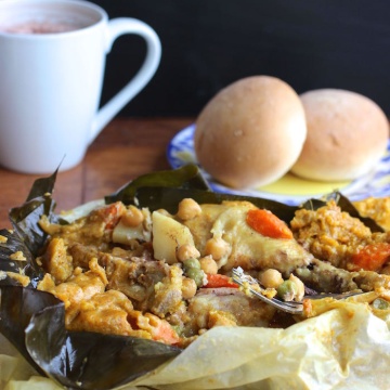 Tamales Santafereños o Bogotános (Santa Fe Region Tamales) |mycolombianrecipes.com