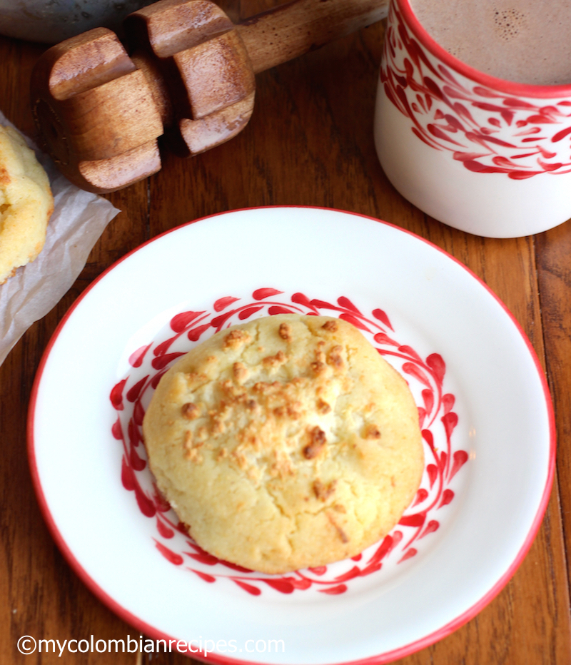 Garullas (Corn Meal and Fresh Cheese Bread)