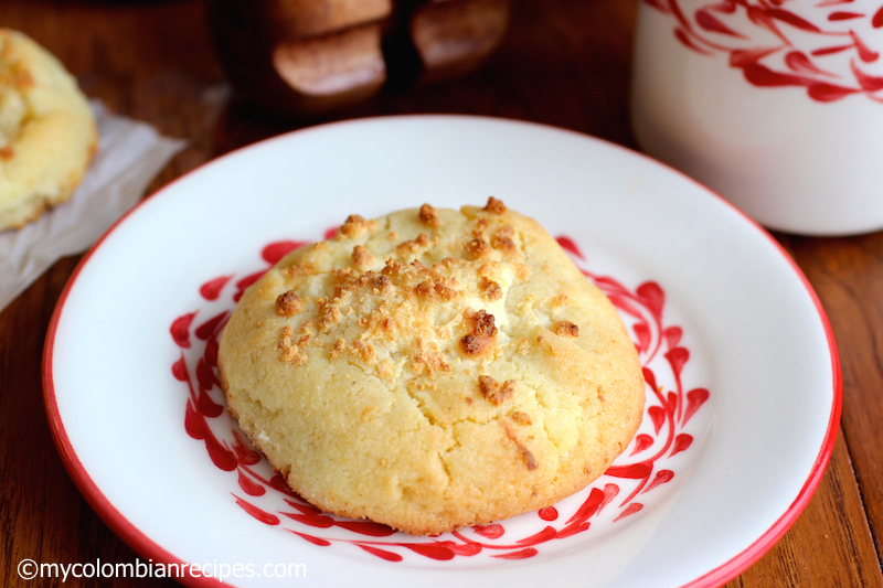 Garullas (Corn Meal and Fresh Cheese Bread)