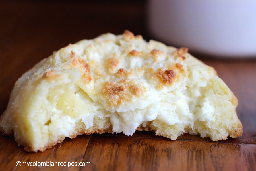 Garullas (Corn Meal and Fresh Cheese Bread)