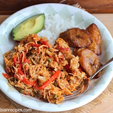 Chicken Ropa Vieja (Shreded Chicken) |mycolombianrecipes.com