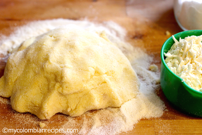 Garullas (Corn Meal and Fresh Cheese Bread)