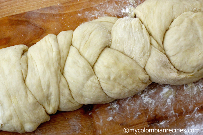 Pan Trenza (Braided Bread)