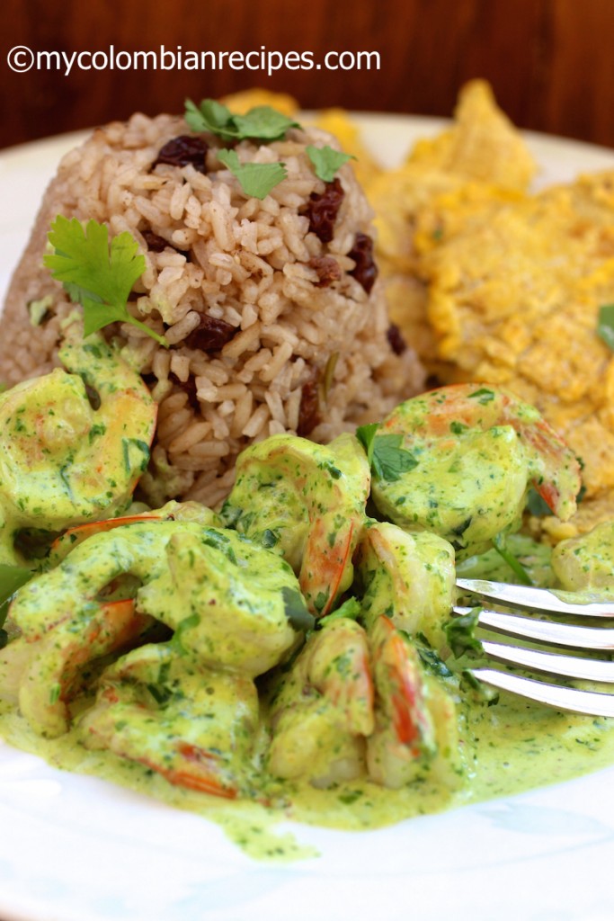 Shrimp With Creamy Cilantro Sauce |mycolombianrecipes.com