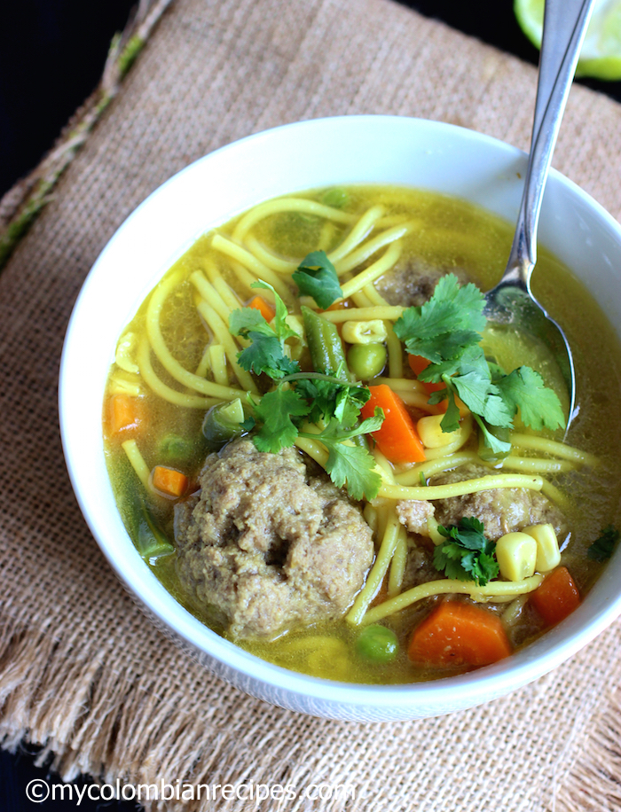 Sopa de Fideos con Albóndigas (Spaghetti and Meatballs Soup) |mycolombianrecipes.com