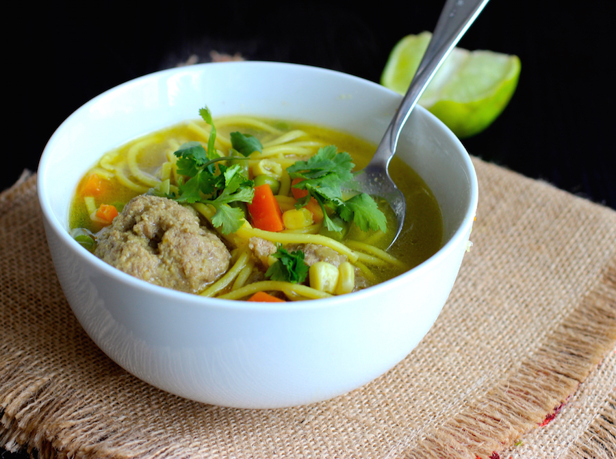 Sopa de Fideos con Albóndigas (Spaghetti and Meatballs Soup) |mycolombianrecipes.com