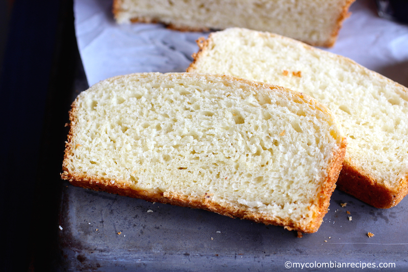 Pan Aliñado Colombiano (Seasoned Colombian Bread) |mycolombianrecipes.com