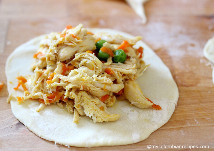 Pasteles de Pollo con Verduras (Colombian-Style Chicken Pastries)