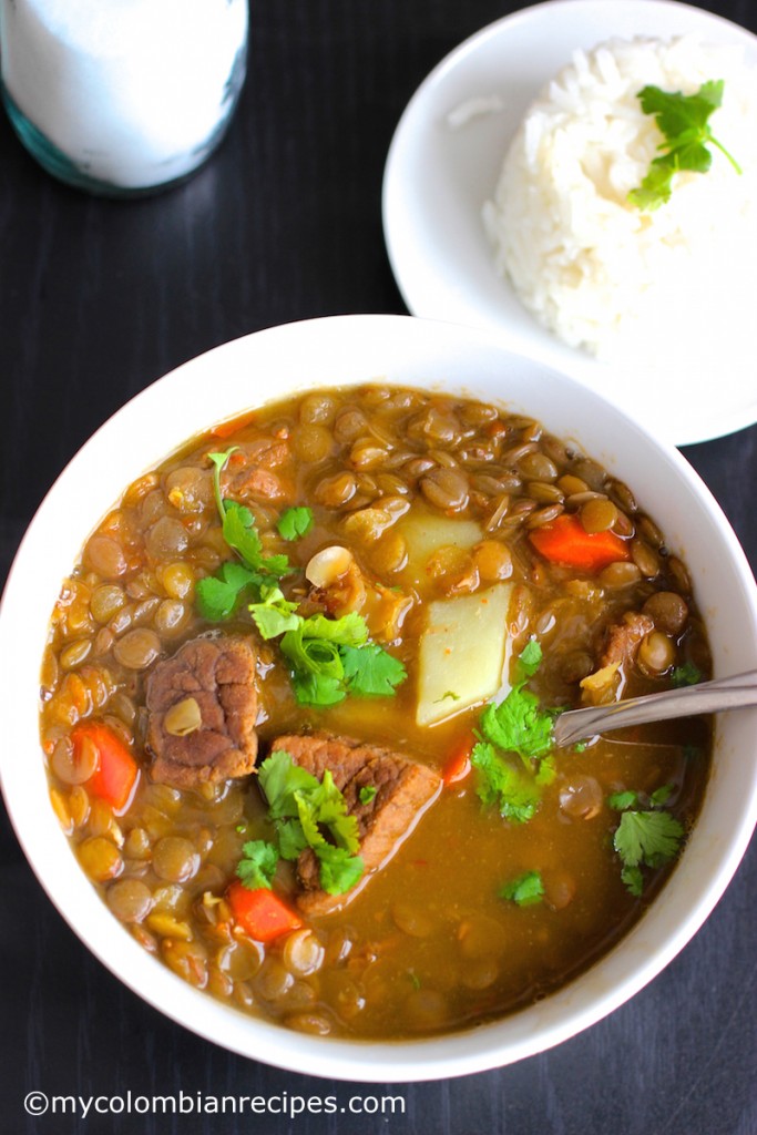 Sopa de Lentejas con Carne (Lentils and Beef Soup)