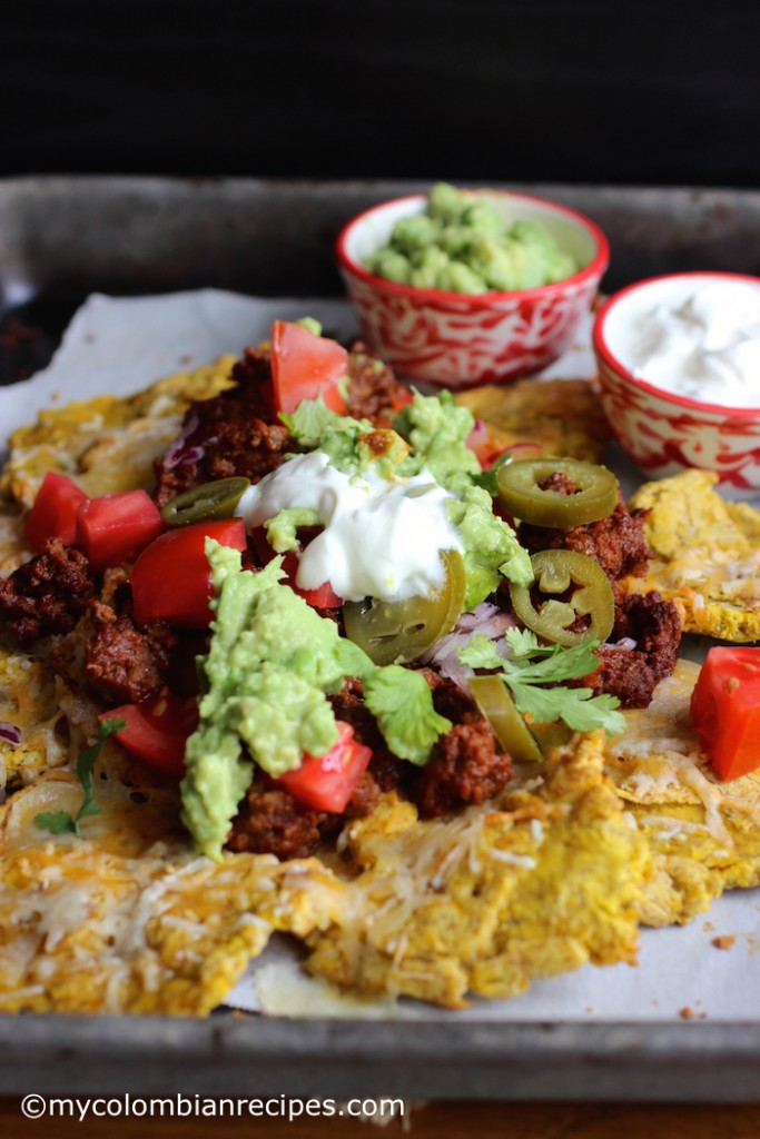 Patacón Loaded Nachos |mycolombianrecipes.com