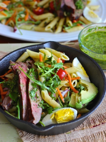 Penne Pasta, Steak and Chimichurri Salad|mycolombianrecipes.com