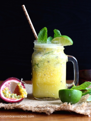 Mango and Passion Fruit Mojito |mycolombianrecipes.com
