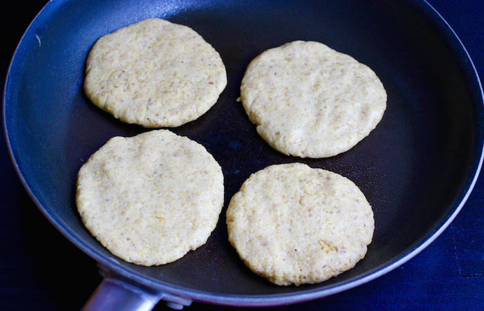 Arepas de Plátano Verde (Green Plantain Arepas)