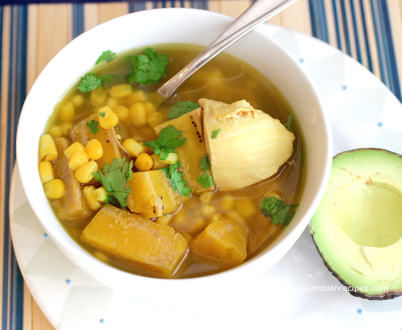 Sopa de Pollo y Plátano Verde (Chicken and Green Plantain Soup)