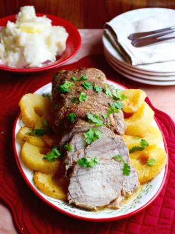 Pineapple Roasted Pork Loin |mycolombianrecipes.com