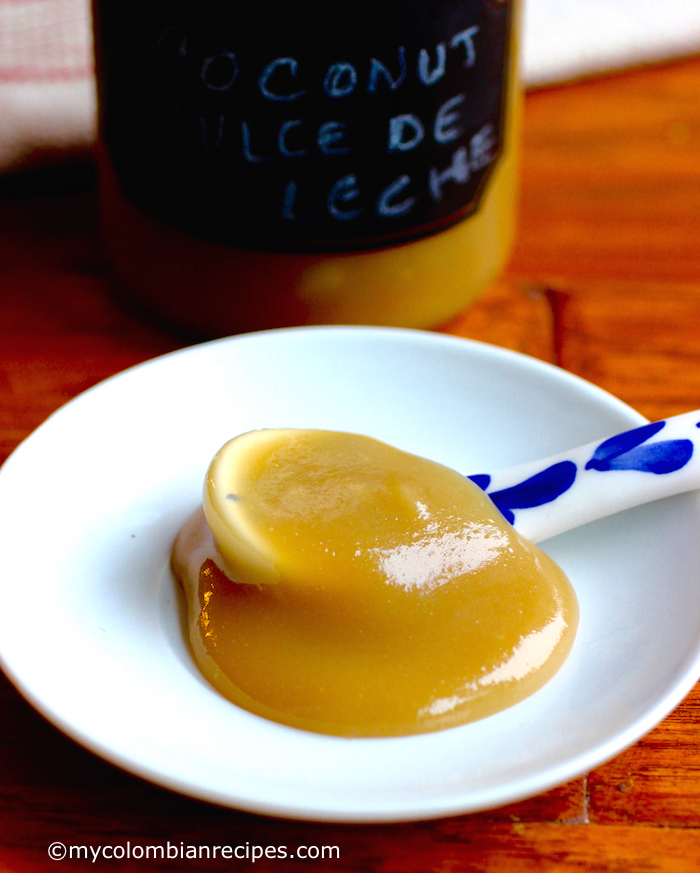 Arequipe de Coco (Coconut Dulce de Leche)