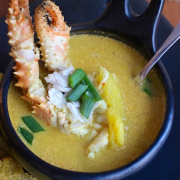 Sopa de Cangrejo (Crab and Coconut Soup) |mycolombianrecipes.com