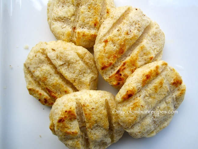 Arepas din Maie Peto