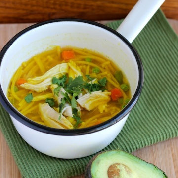 Sopa de Pollo y Pasta