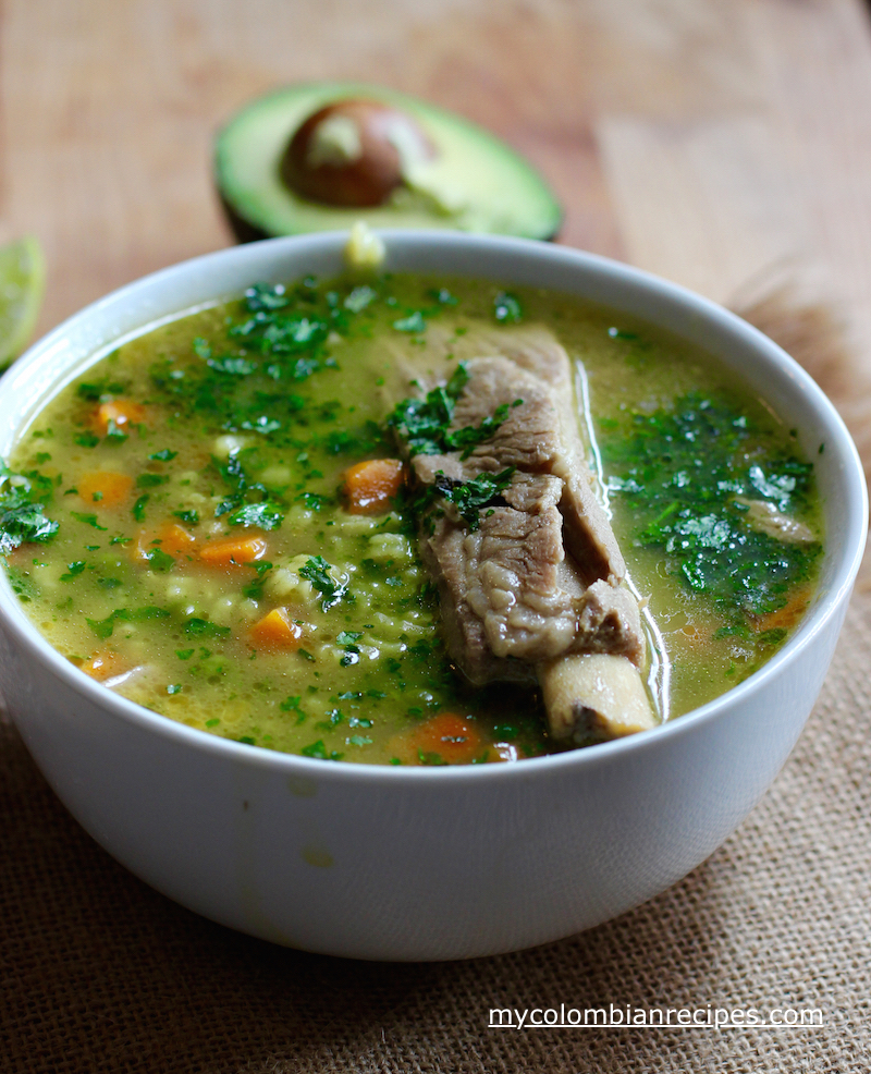 Sopa de Arroz con Costilla