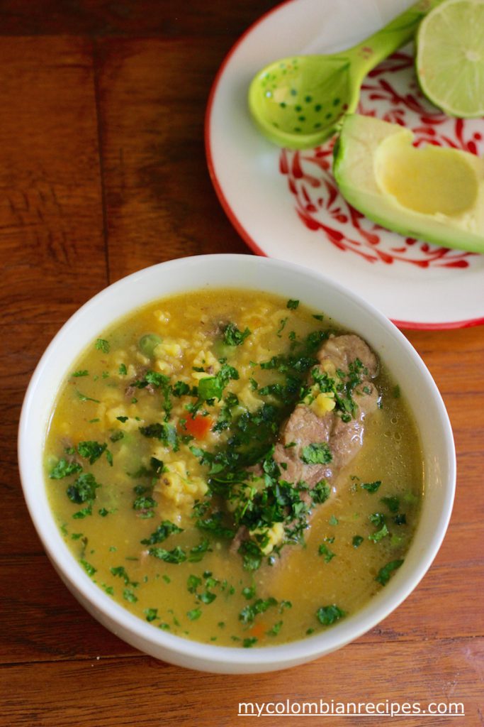 Sopa de Arroz con Costilla