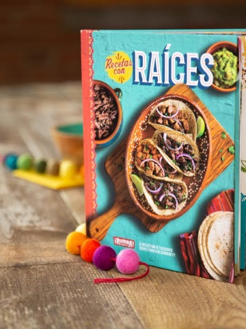 Recetas con Raices Cookbook